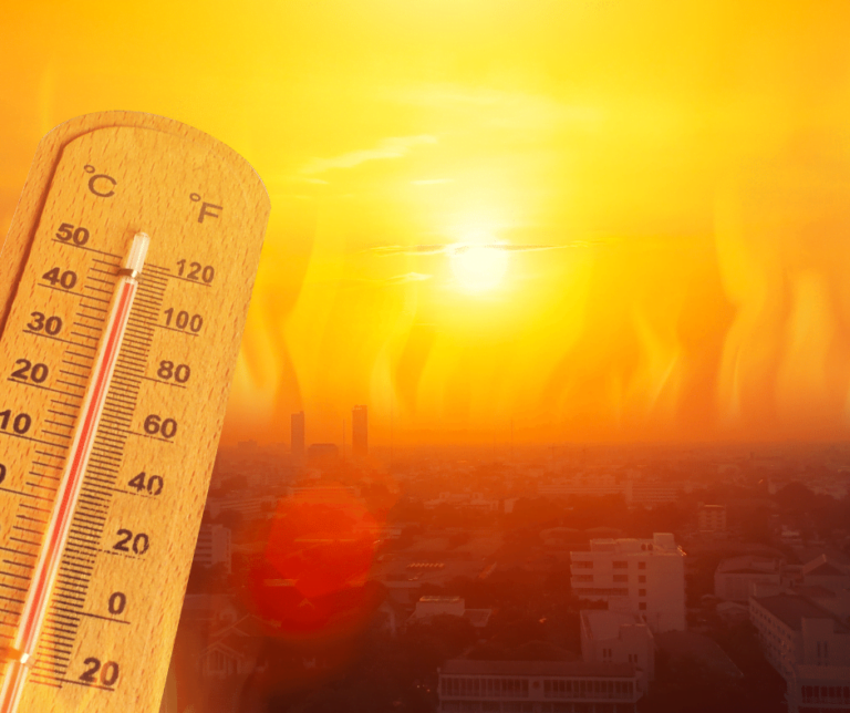 ตู้ครัวอลูมิเนียมพร้อมบานอลูมิเนียม ทนต่อความร้อน หากนำภาชนะร้อนมาวางจะทำให้เกิดความเสียหาย